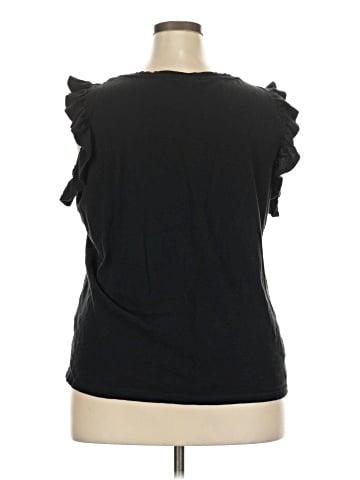 City Chic Short Sleeve Top (view 2)