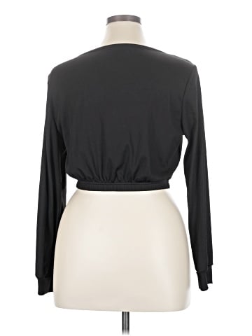 Shein Long Sleeve T-Shirt (view 2)