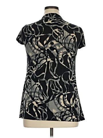 YUMMY PLUS Short Sleeve Blouse (view 2)