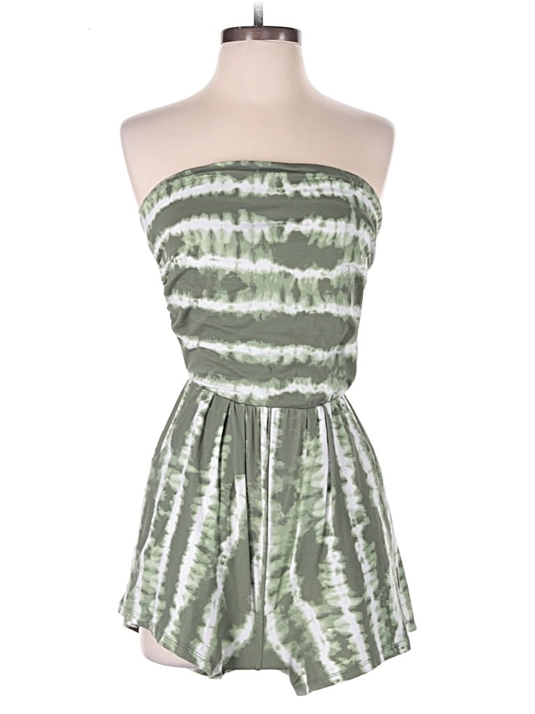 Pre-owned Derek Heart Romper In Green