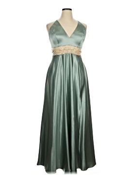 Jules & Cleo Juniors' Dresses On Sale Up To 90% Off Retail