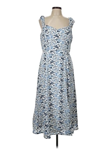Francesca's Casual Dress (view 1)