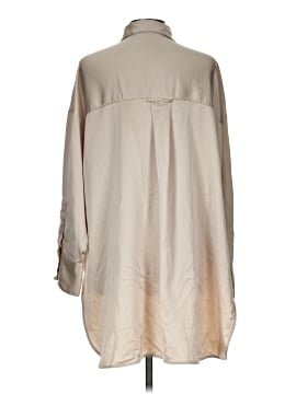 Zara 3/4 Sleeve Blouse (view 2)