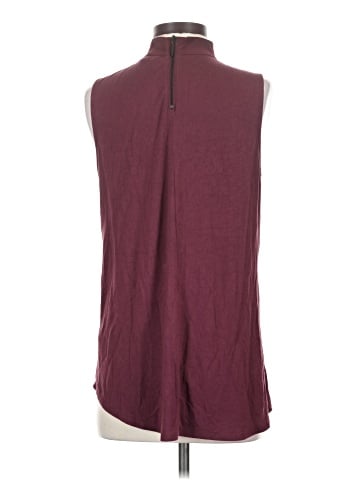 Lisa Rinna Sleeveless T-Shirt (view 2)