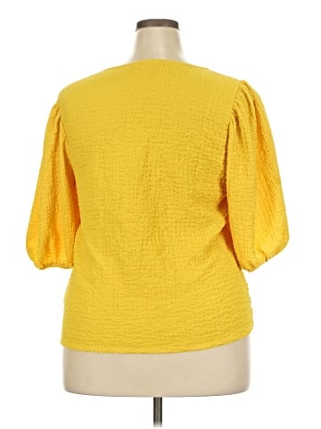 Terra & Sky 3/4 Sleeve Top (view 2)