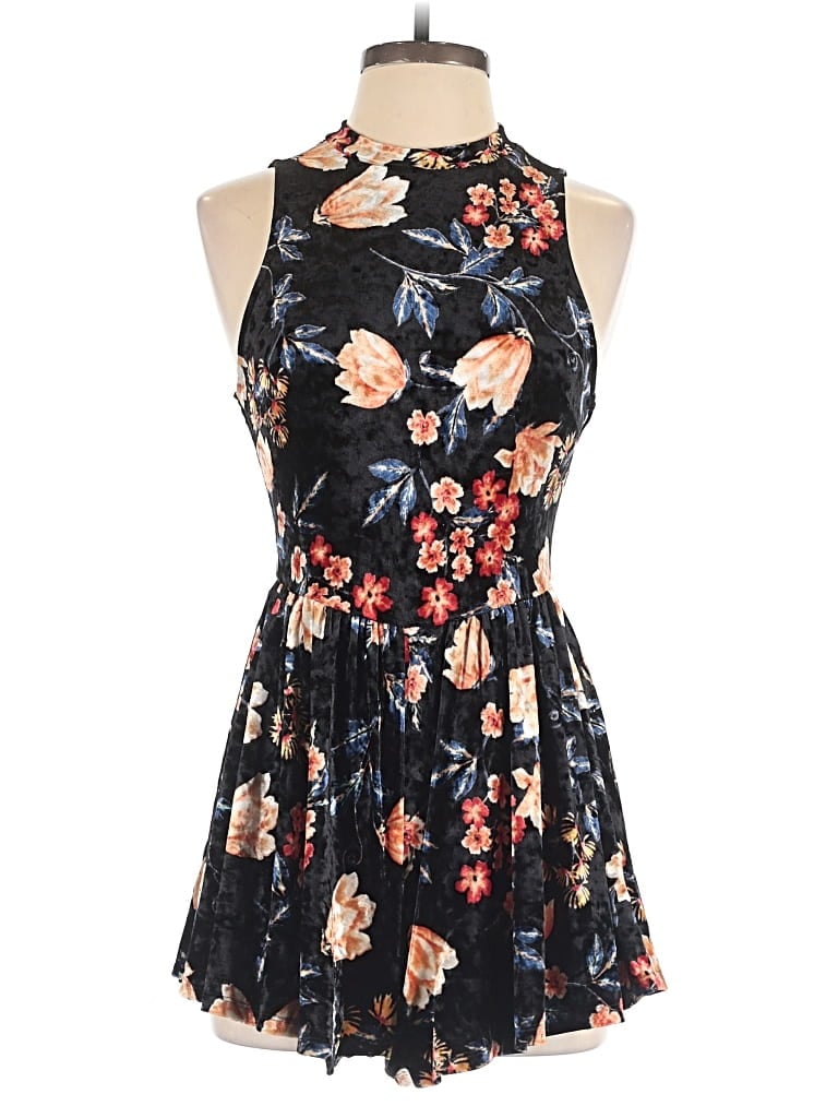 Pre-owned Forever 21 Romper In Black