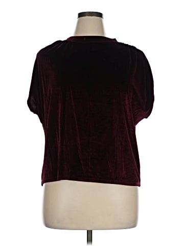 Amaryllis Short Sleeve Top (view 1)