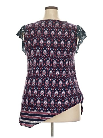 Weekend Suzanne Betro Sleeveless Blouse (view 2)