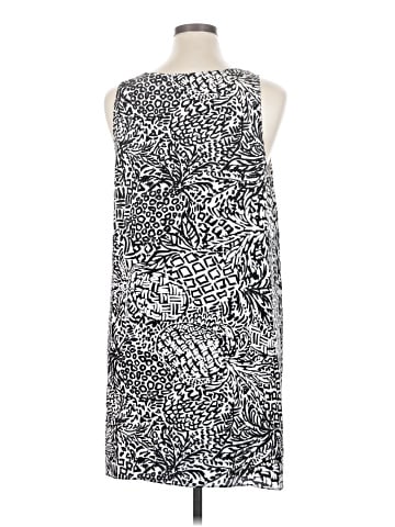 Lilly Pulitzer Casual Dress (view 2)