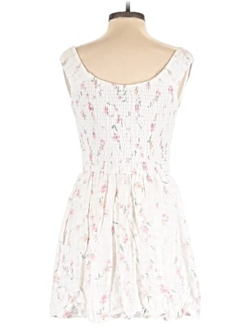 Hollister Casual Dress (view 2)