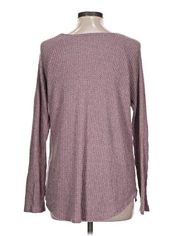 American Eagle Outfitters Pullover Sweater (view 2)
