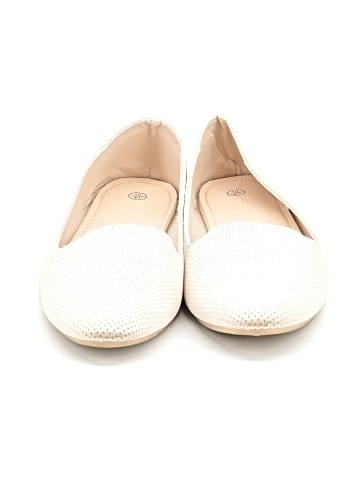 Unbranded Flats (view 2)