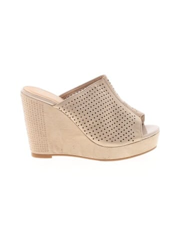 Miss Chievous Wedges (view 1)