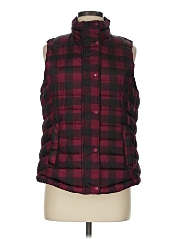 Gap Outlet Vest (view 1)