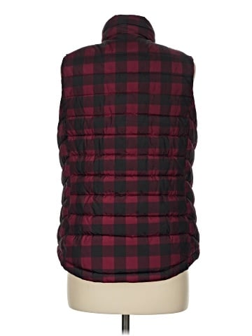 Gap Outlet Vest (view 2)