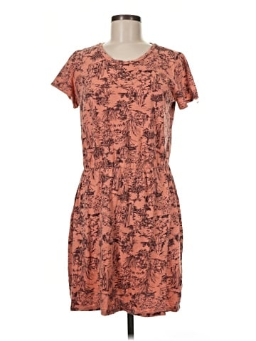 Old Navy Casual Dress (view 1)
