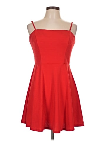 B. Smart Cocktail Dress (view 1)