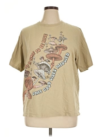 Assorted Brands Short Sleeve Top (view 1)
