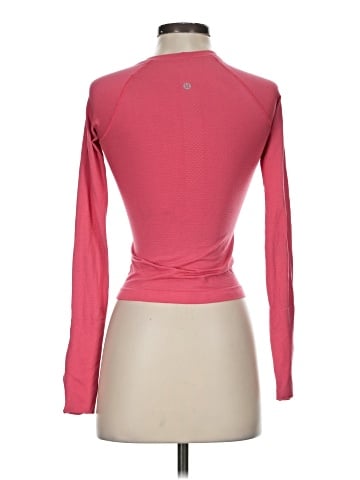 Lululemon Athletica Long Sleeve T-Shirt (view 2)