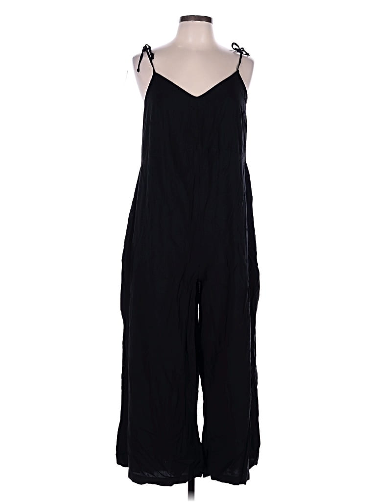 Pre-owned Old Navy Jumpsuit In Black