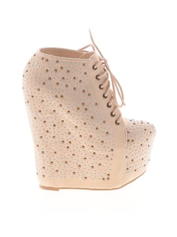 Qupid Wedges (view 1)
