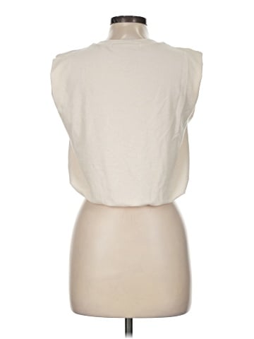 Lioness Short Sleeve T-Shirt (view 2)