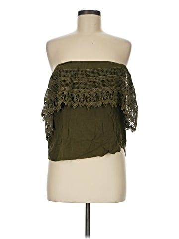 Socialite Sleeveless Blouse (view 1)