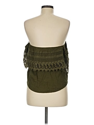 Socialite Sleeveless Blouse (view 2)