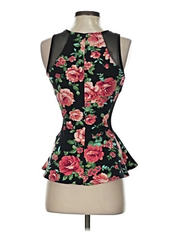 Guess Sleeveless Top (view 2)