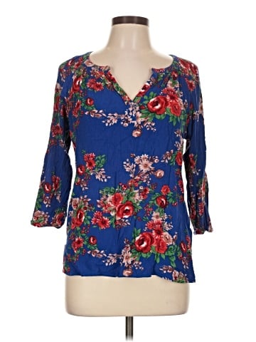 The Pioneer Woman 3/4 Sleeve Blouse (view 1)