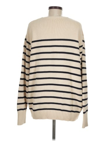 Brandy Melville Pullover Sweater (view 2)