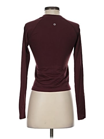 Lululemon Athletica Long Sleeve T-Shirt (view 2)