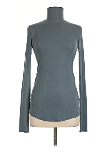 Lululemon Athletica Long Sleeve Turtleneck (view 1)
