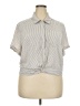Torrid Stripes Silver Short Sleeve Blouse Size 2X Plus (2) - photo 1