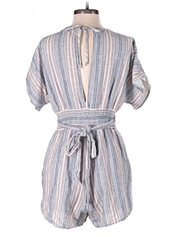 American Eagle Outfitters Romper (view 2)