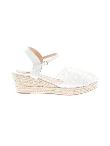 Unbranded Wedges (view 1)