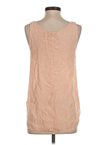 Vince. Sleeveless Silk Top (view 2)