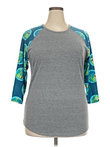 Lularoe 3/4 Sleeve T-Shirt (view 1)