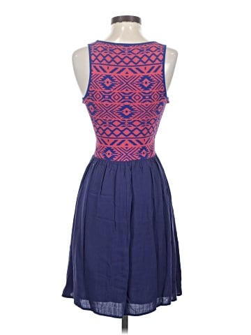 Skies Are Blue Casual Dress (view 2)