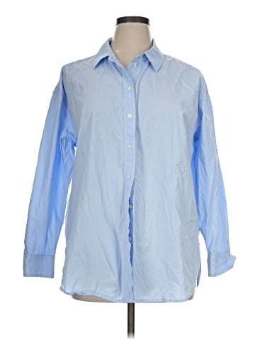 Universal Thread Long Sleeve Button-Down Shirt (view 1)