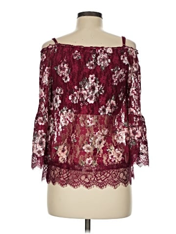 No Boundaries 3/4 Sleeve Blouse (view 2)