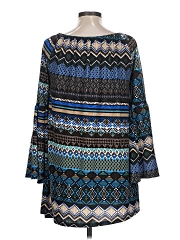 Win Win 3/4 Sleeve Top (view 2)