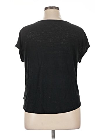 Universal Thread Short Sleeve T-Shirt (view 2)