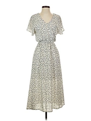 Sienna Sky Casual Dress (view 1)