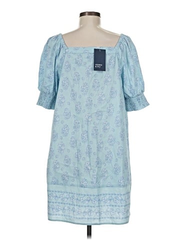 Crown & Ivy Casual Dress (view 2)