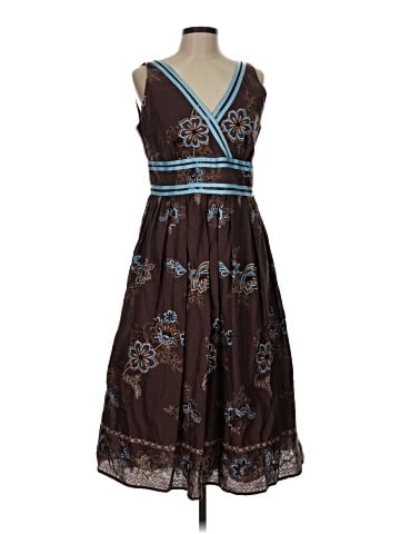 Signature by Robbie Bee Casual Dress (view 1)