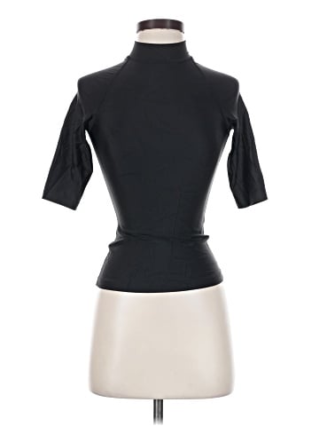 Lululemon Athletica Short Sleeve Turtleneck (view 1)