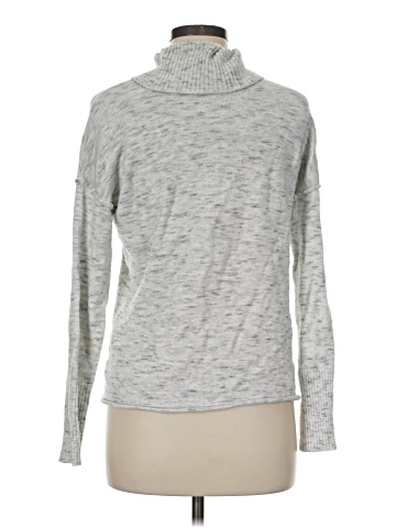 RD Style Turtleneck Sweater (view 2)