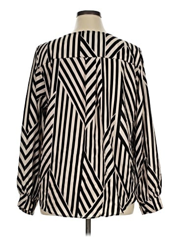 Torrid 3/4 Sleeve Blouse (view 2)