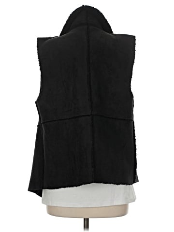 BB Dakota Vest (view 2)